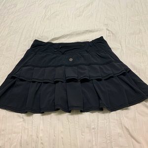 Lululemon Run Pacesetter Tennis Skort (size 6)
